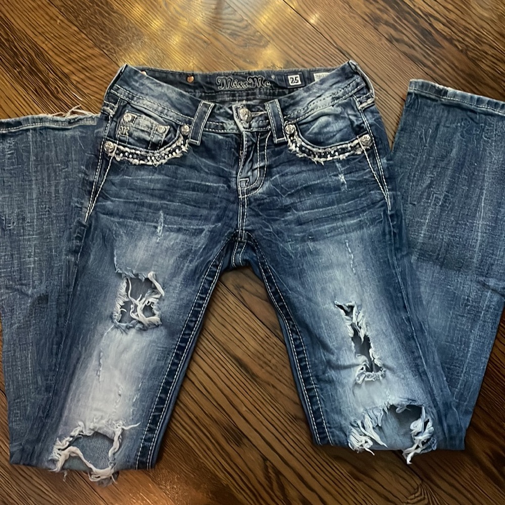 Embellished & Distressed Miss Me 💎